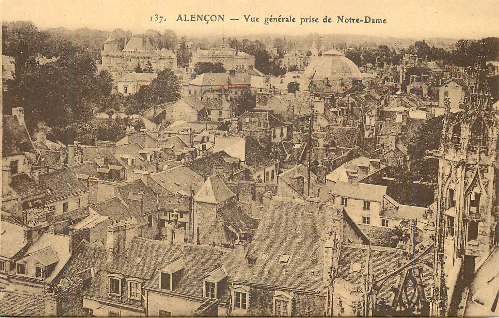 CPA Alencon Vue Generale prise de Notre Dame